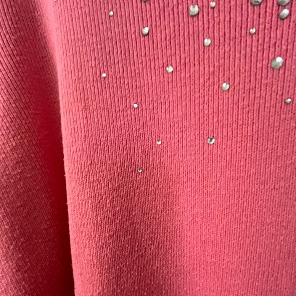 Quacker Factory Ribbed Sweater V- Neck Rhinestones - Picture 4 of 6